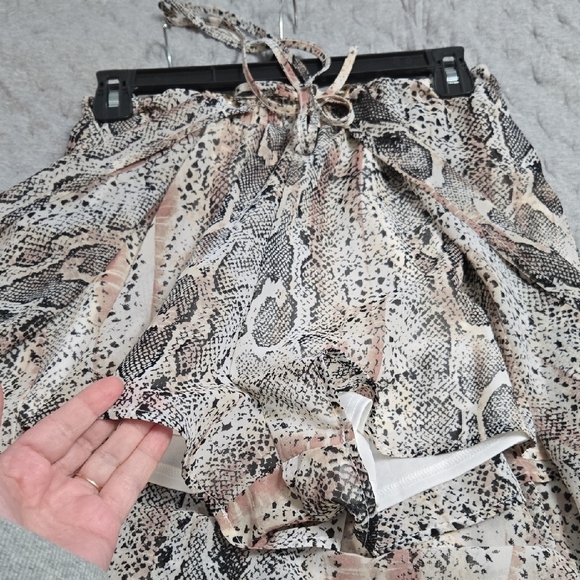 Peach Love California Cream and Black Set - Picture 8 of 10